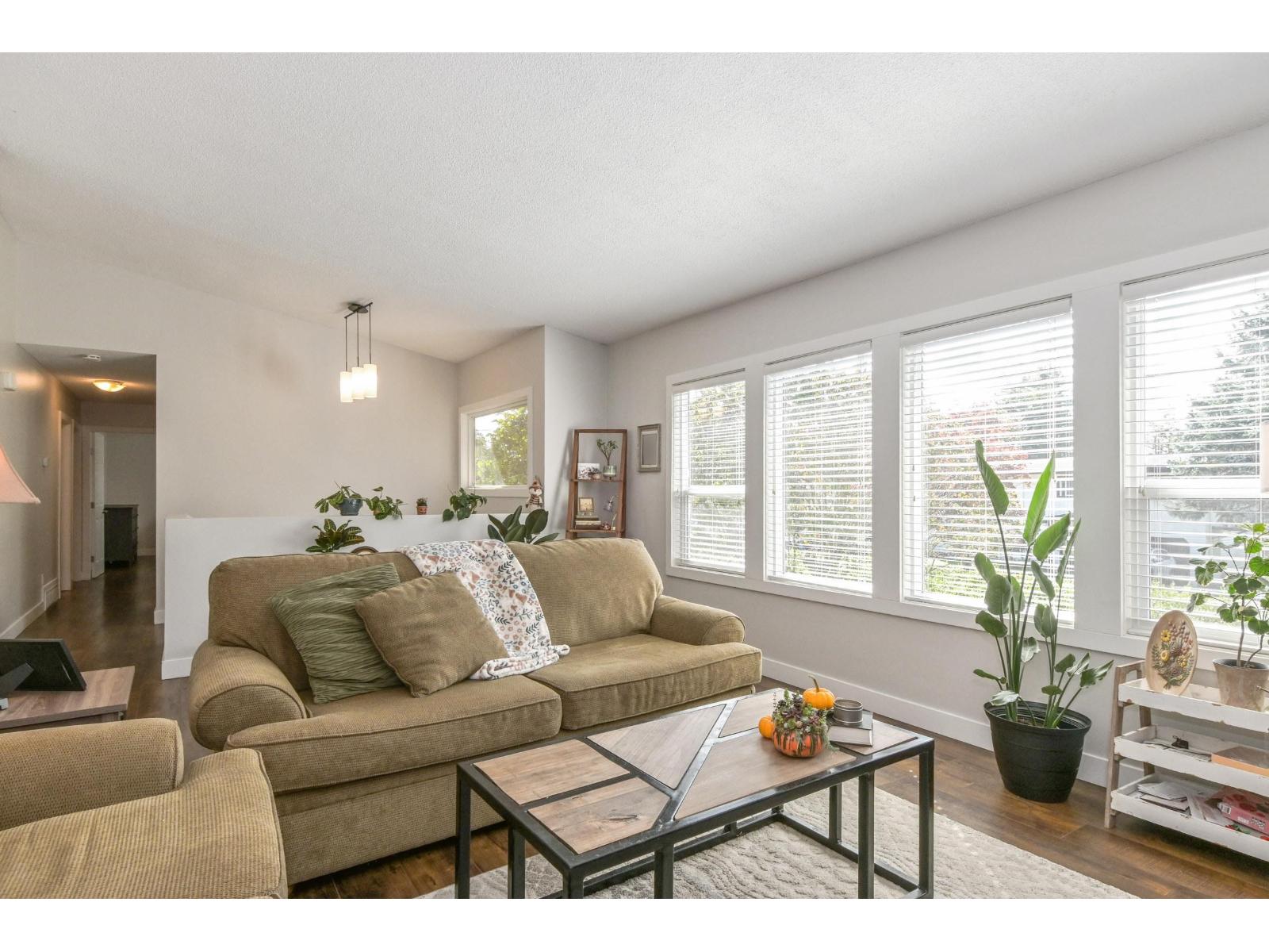 7930 Osprey Street, Mission, British Columbia  V2V 4P7 - Photo 7 - R3055208