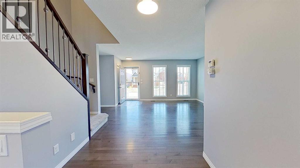 63 Elgin Meadows Park Se, Calgary, Alberta  T2Z 1B5 - Photo 5 - A2258304