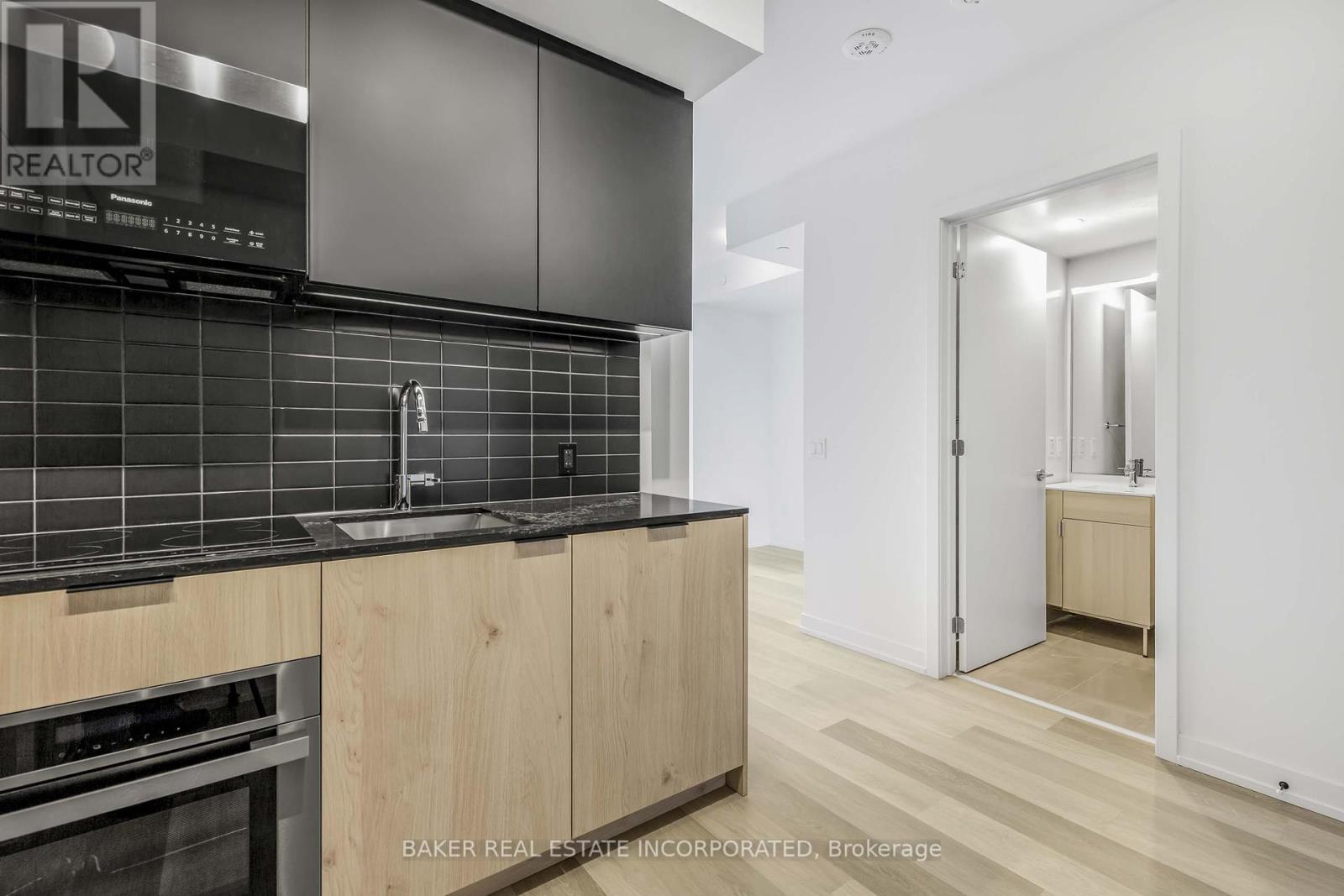 928 - 28 Eastern Avenue, Toronto (Moss Park), Ontario  M5A 0Y2 - Photo 6 - C12444009