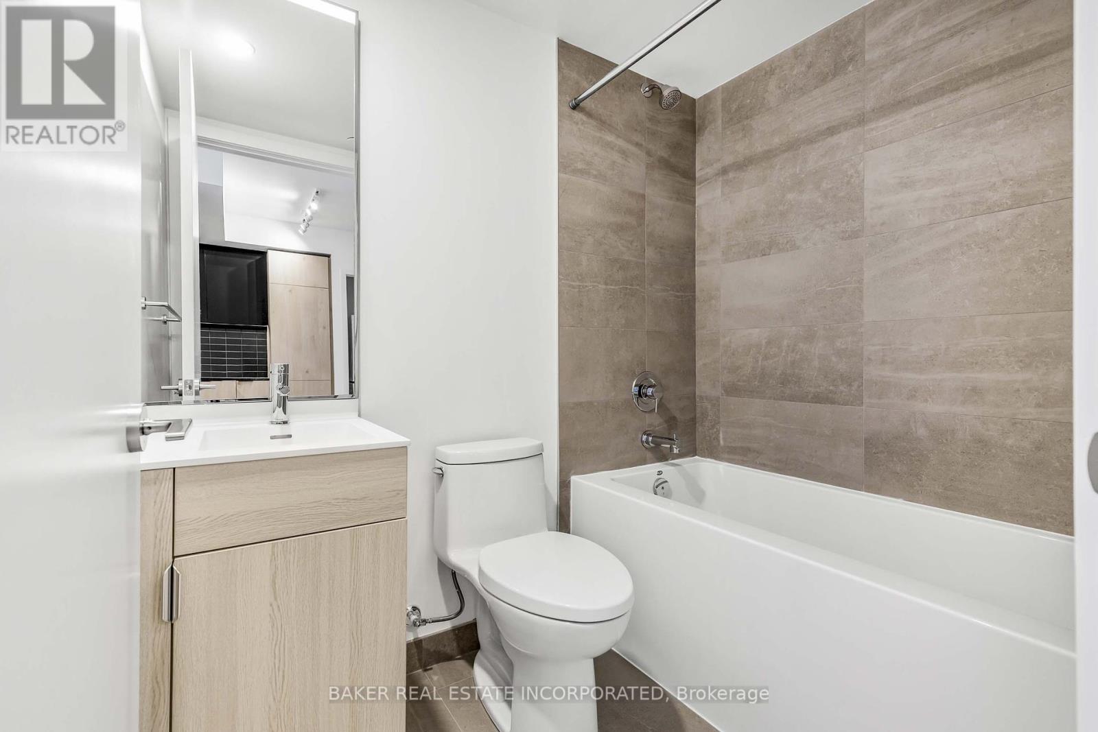 928 - 28 Eastern Avenue, Toronto (Moss Park), Ontario  M5A 0Y2 - Photo 8 - C12444009