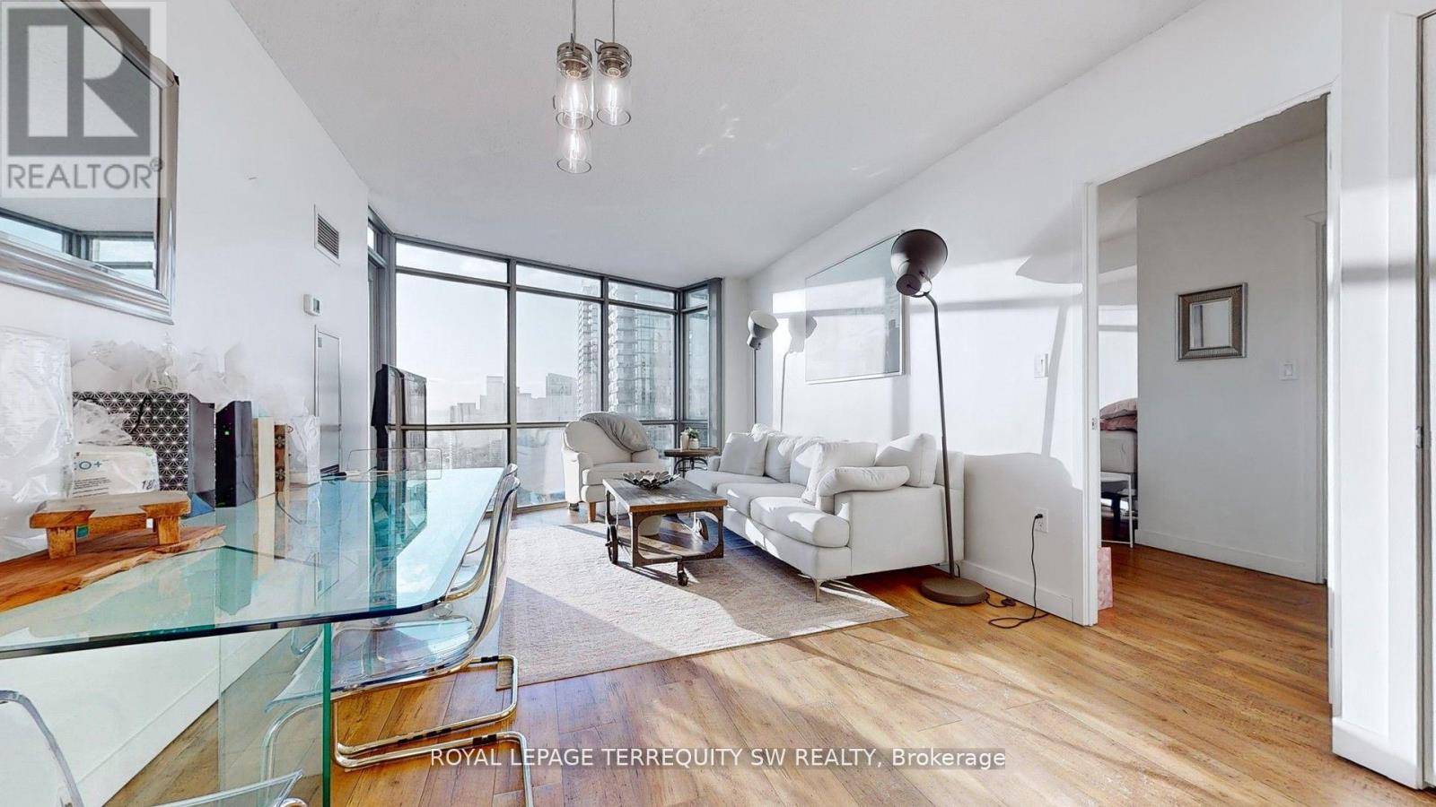 3505 - 5 Mariner Terrace, Toronto, Ontario  M5V 3V6 - Photo 10 - C12444030