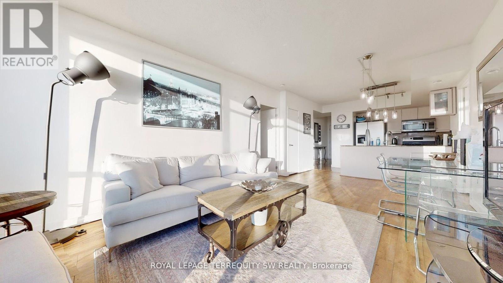 3505 - 5 Mariner Terrace, Toronto, Ontario  M5V 3V6 - Photo 11 - C12444030