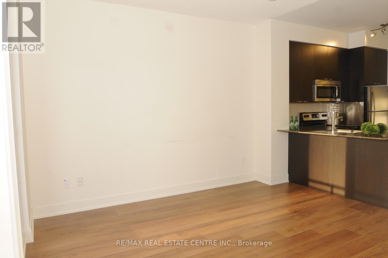 1901 - 23 Sheppard Avenue E, Toronto, Ontario  M2N 2Z8 - Photo 3 - C12444042