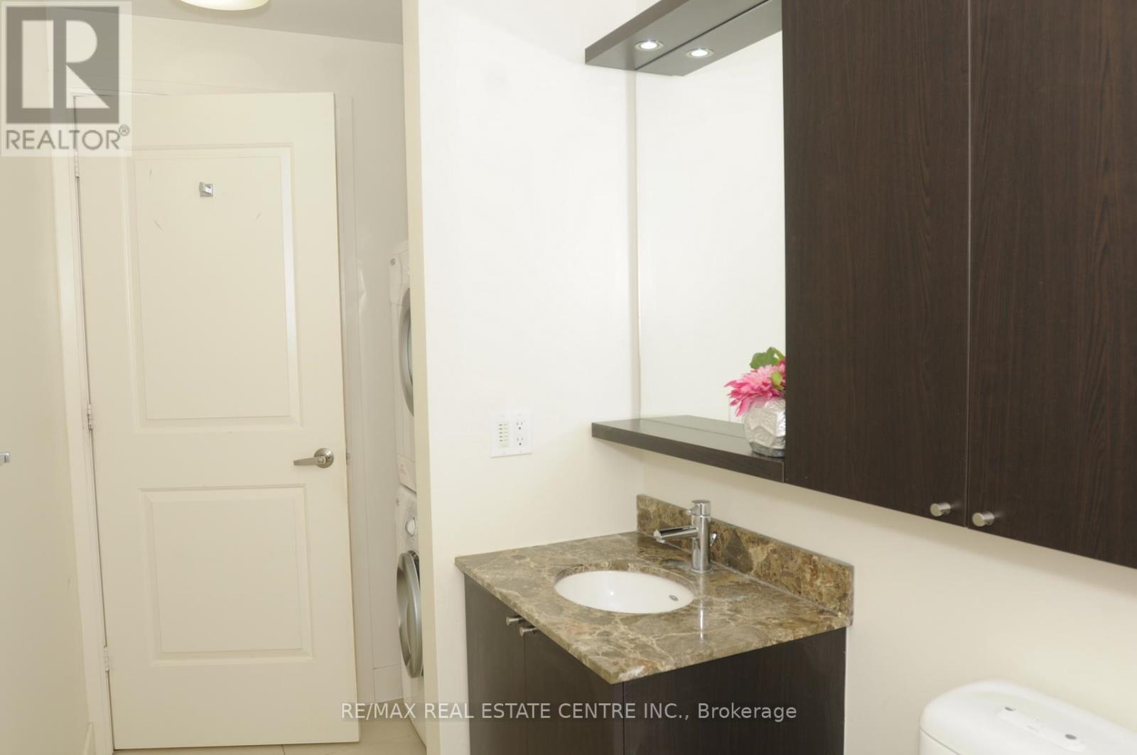 1901 - 23 Sheppard Avenue E, Toronto, Ontario  M2N 2Z8 - Photo 8 - C12444042