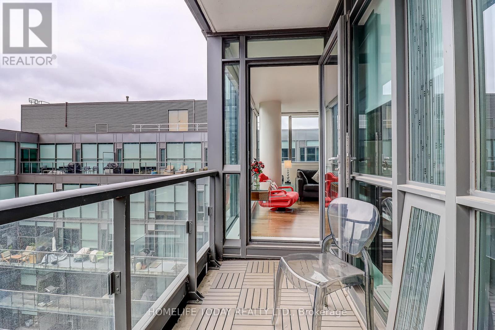 1502 - 8 Charlotte Street, Toronto (Waterfront Communities), Ontario  M5V 0K4 - Photo 13 - C12444076