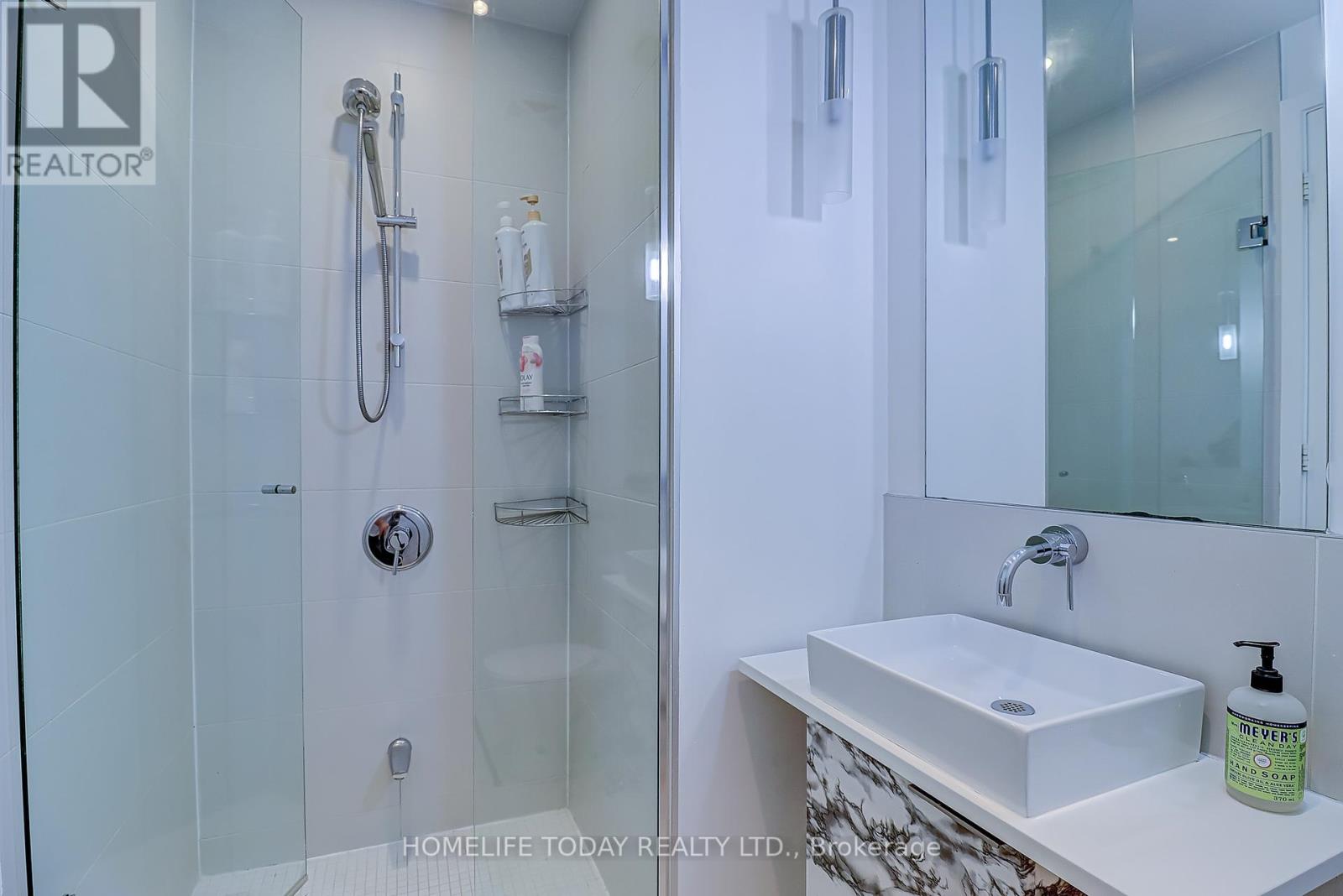 1502 - 8 Charlotte Street, Toronto (Waterfront Communities), Ontario  M5V 0K4 - Photo 31 - C12444076