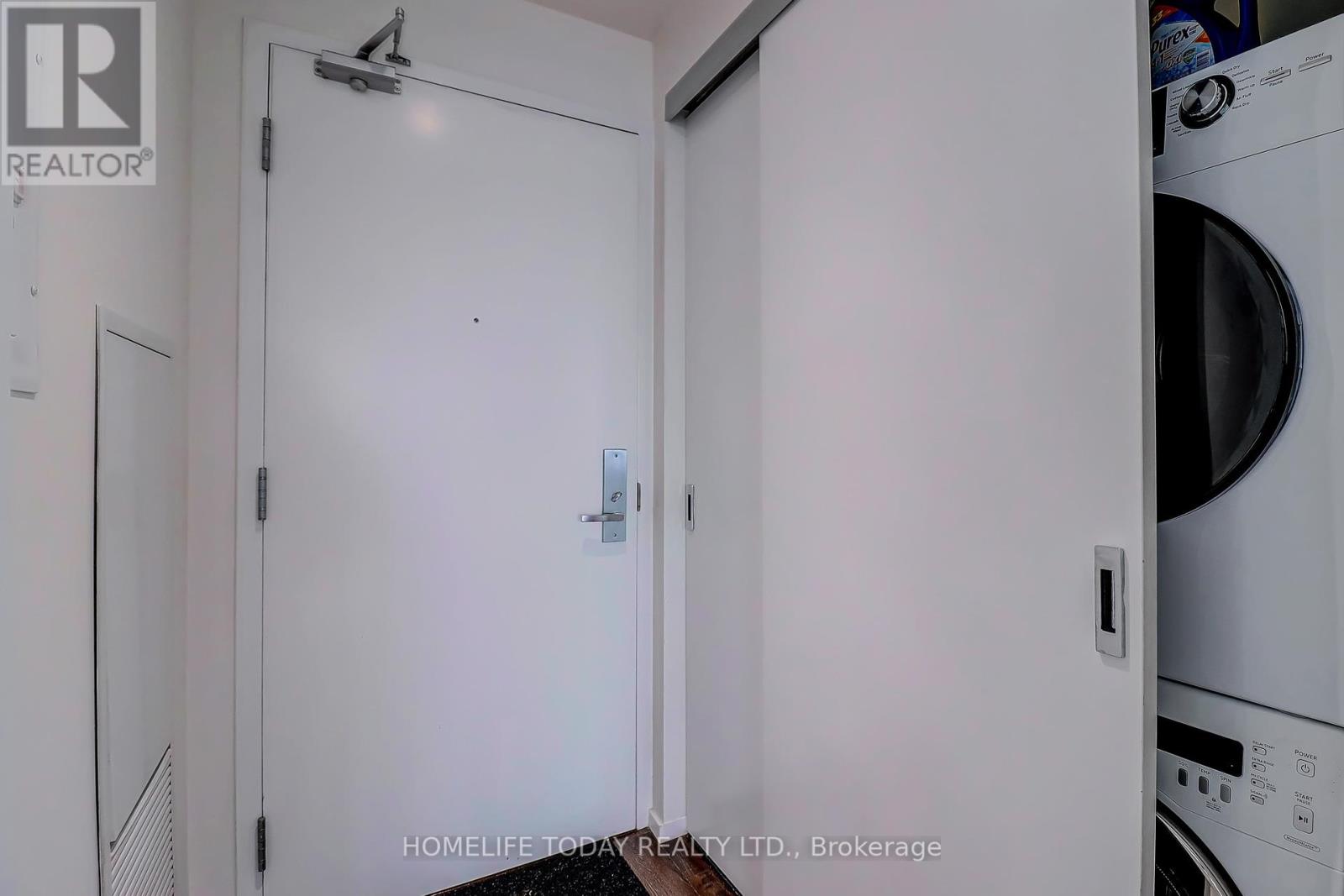 1502 - 8 Charlotte Street, Toronto (Waterfront Communities), Ontario  M5V 0K4 - Photo 32 - C12444076