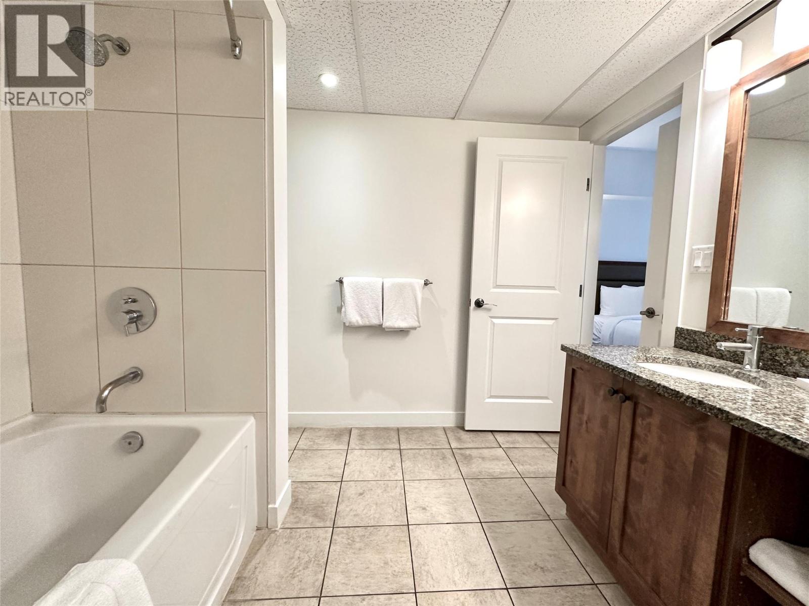 4200 LAKESHORE Drive Unit# 335 Osoyoos Photo 12 4200 LAKESHORE Drive Unit# 335 Osoyoos Photo 12