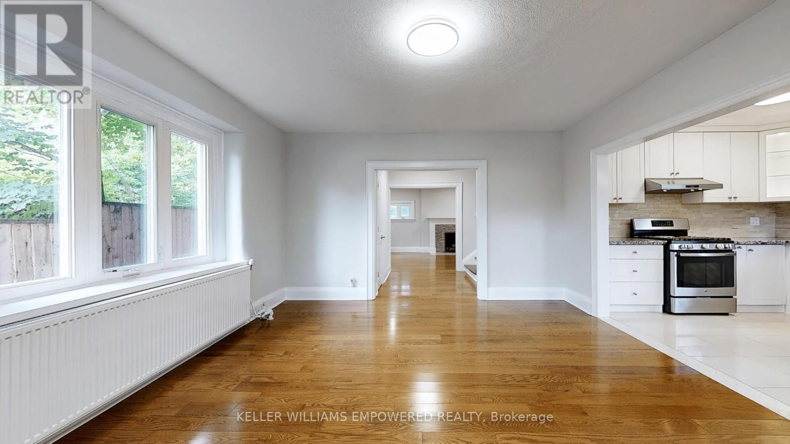 107 Lawrence Crescent, Toronto, Ontario  M4N 1N5 - Photo 4 - C12444117