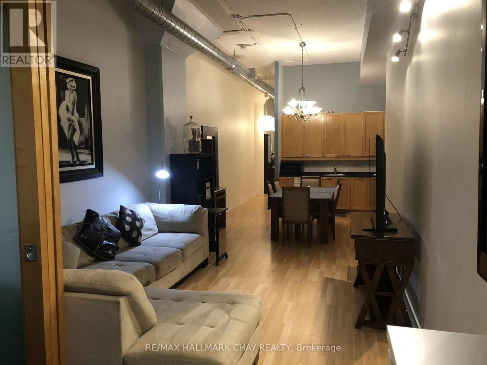 825 - 155 Dalhousie Street, Toronto, Ontario  M5B 2P7 - Photo 2 - C12444141
