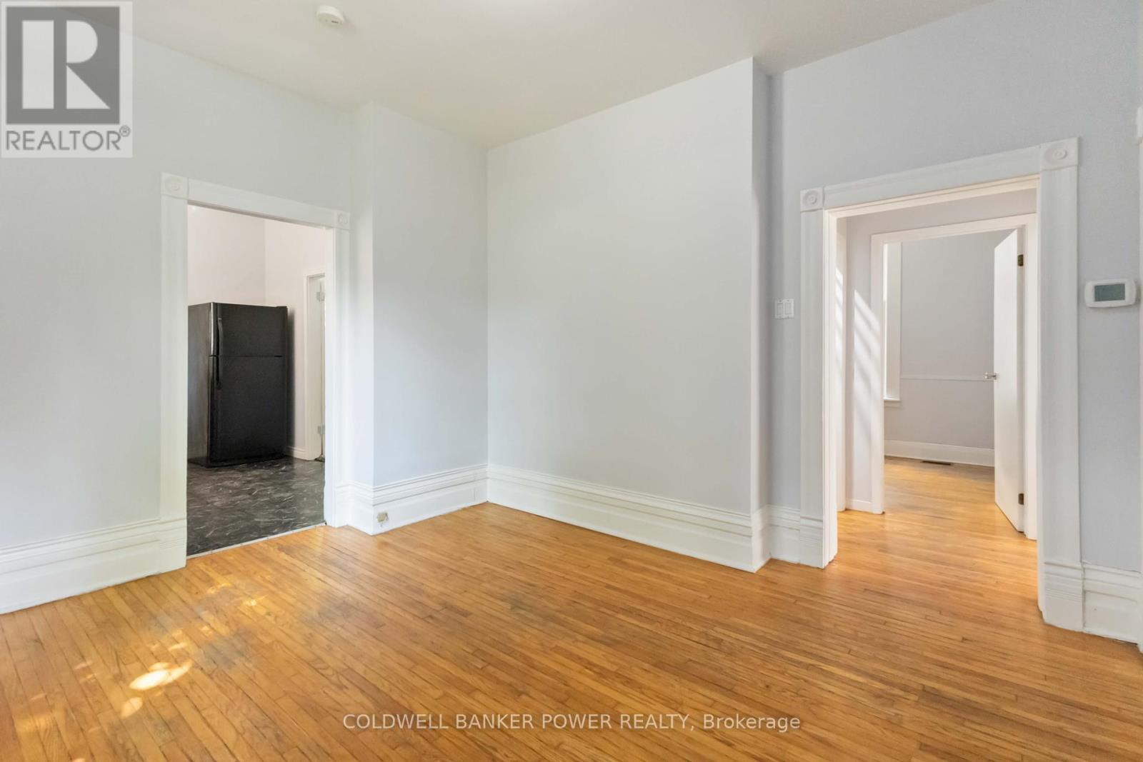 547 William Street, London East (East F), Ontario  N6B 3E8 - Photo 15 - X12444163