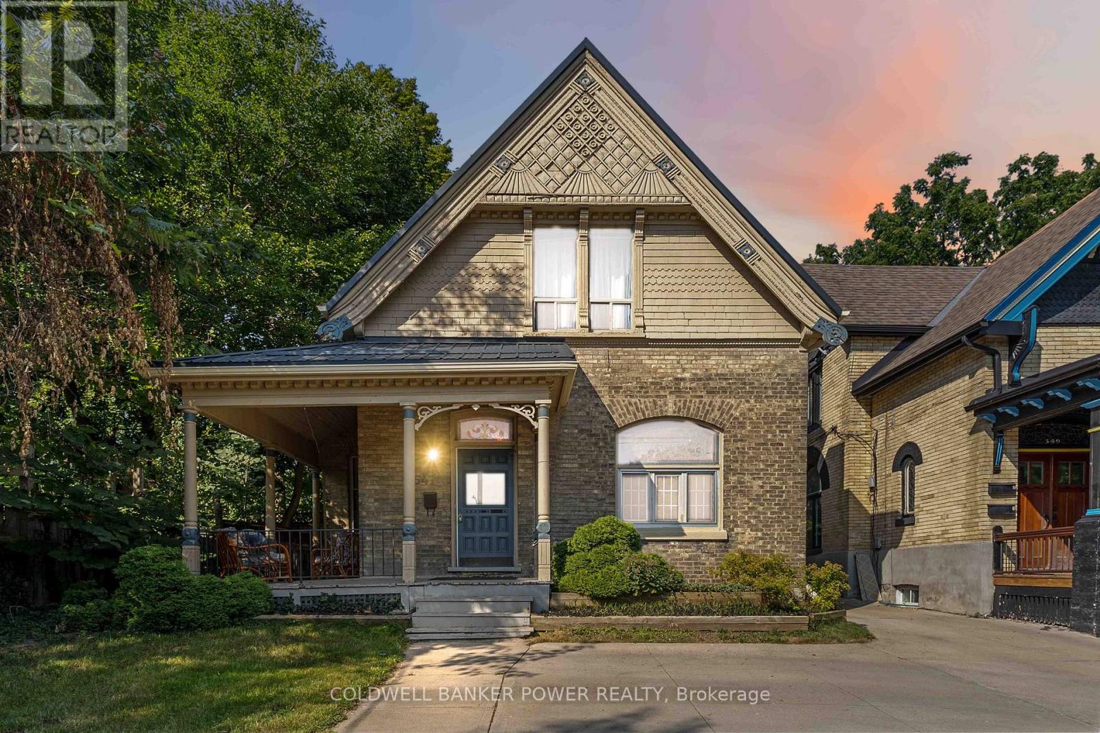 547 William Street, London East (East F), Ontario  N6B 3E8 - Photo 2 - X12444163