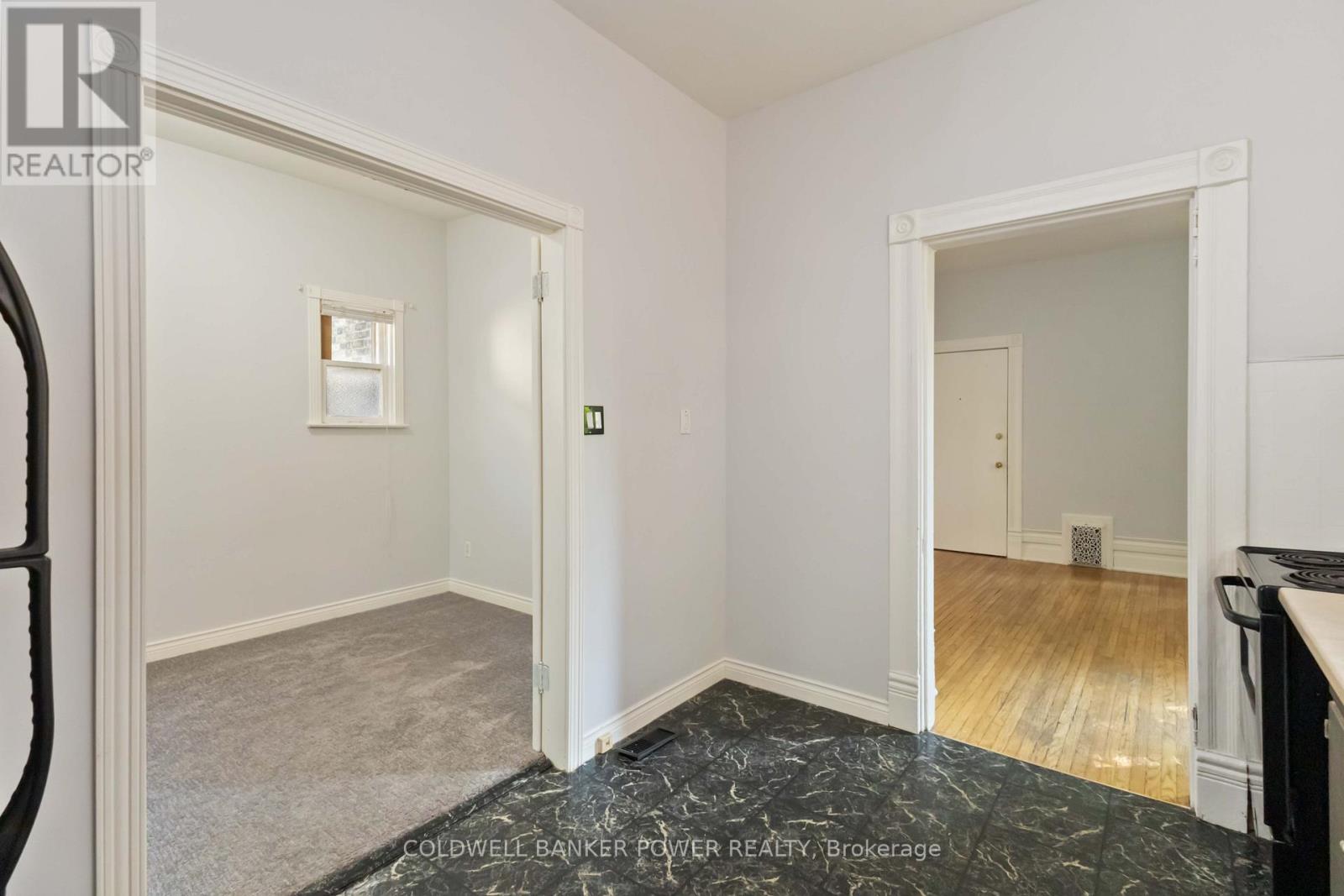 547 William Street, London East (East F), Ontario  N6B 3E8 - Photo 20 - X12444163