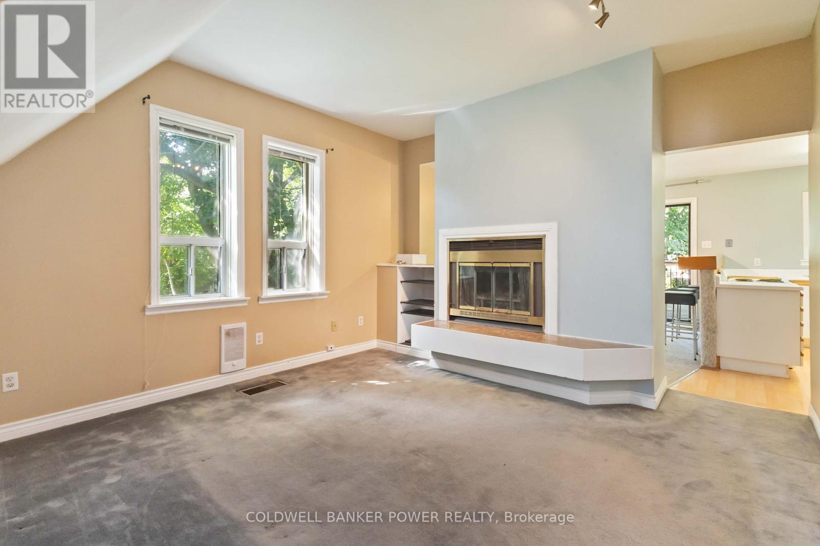 547 William Street, London East (East F), Ontario  N6B 3E8 - Photo 25 - X12444163