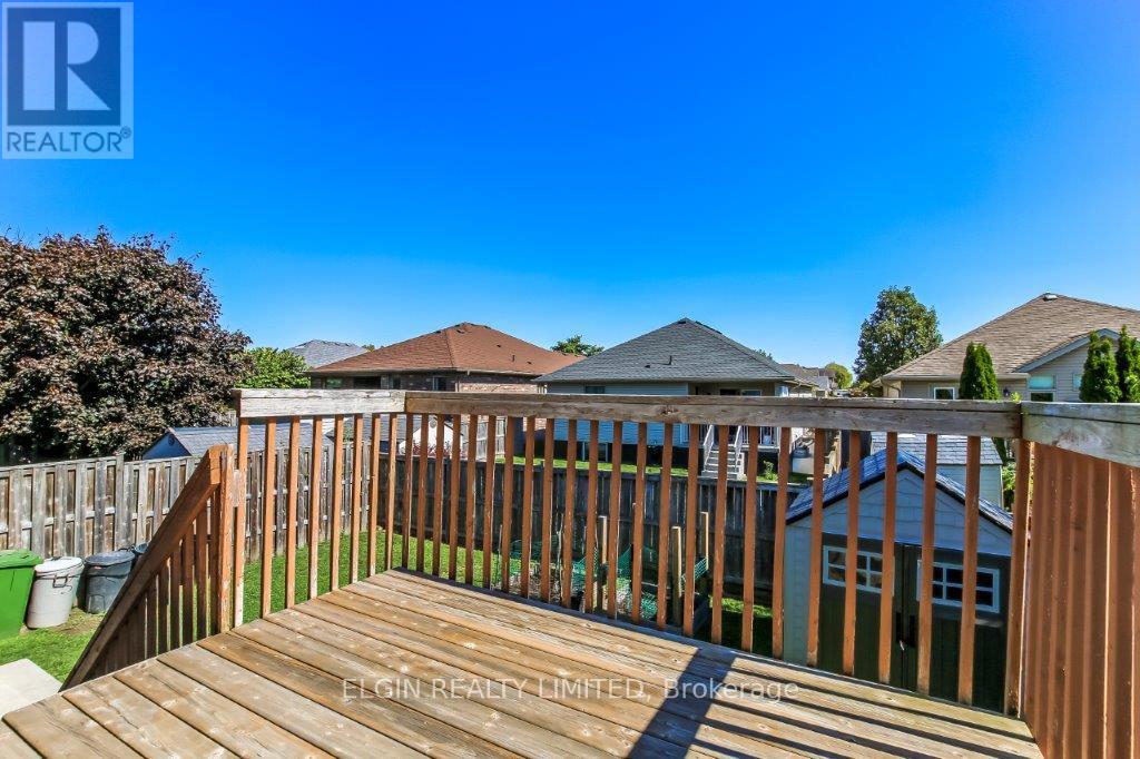 534 Highview Drive, St. Thomas, Ontario  N5R 6G3 - Photo 6 - X12444220