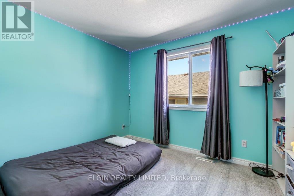534 Highview Drive, St. Thomas, Ontario  N5R 6G3 - Photo 7 - X12444220