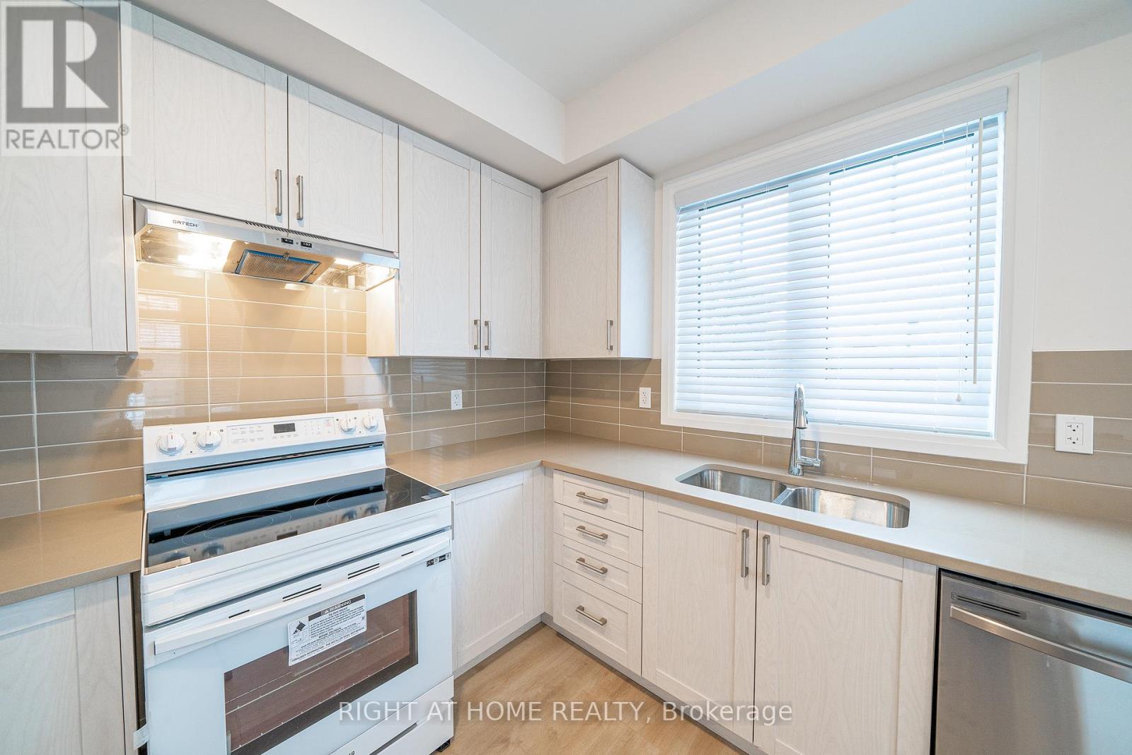 116 Bavin Street, Clarington, Ontario  L1C 7H5 - Photo 16 - E12444063