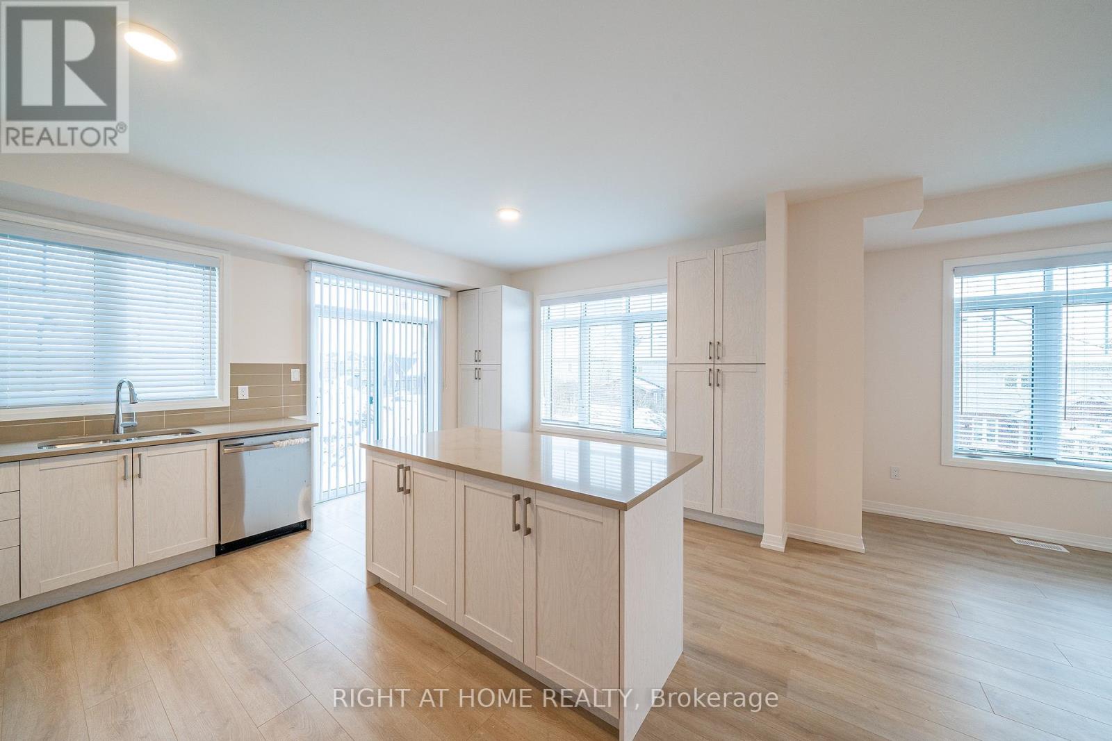 116 Bavin Street, Clarington, Ontario  L1C 7H5 - Photo 17 - E12444063