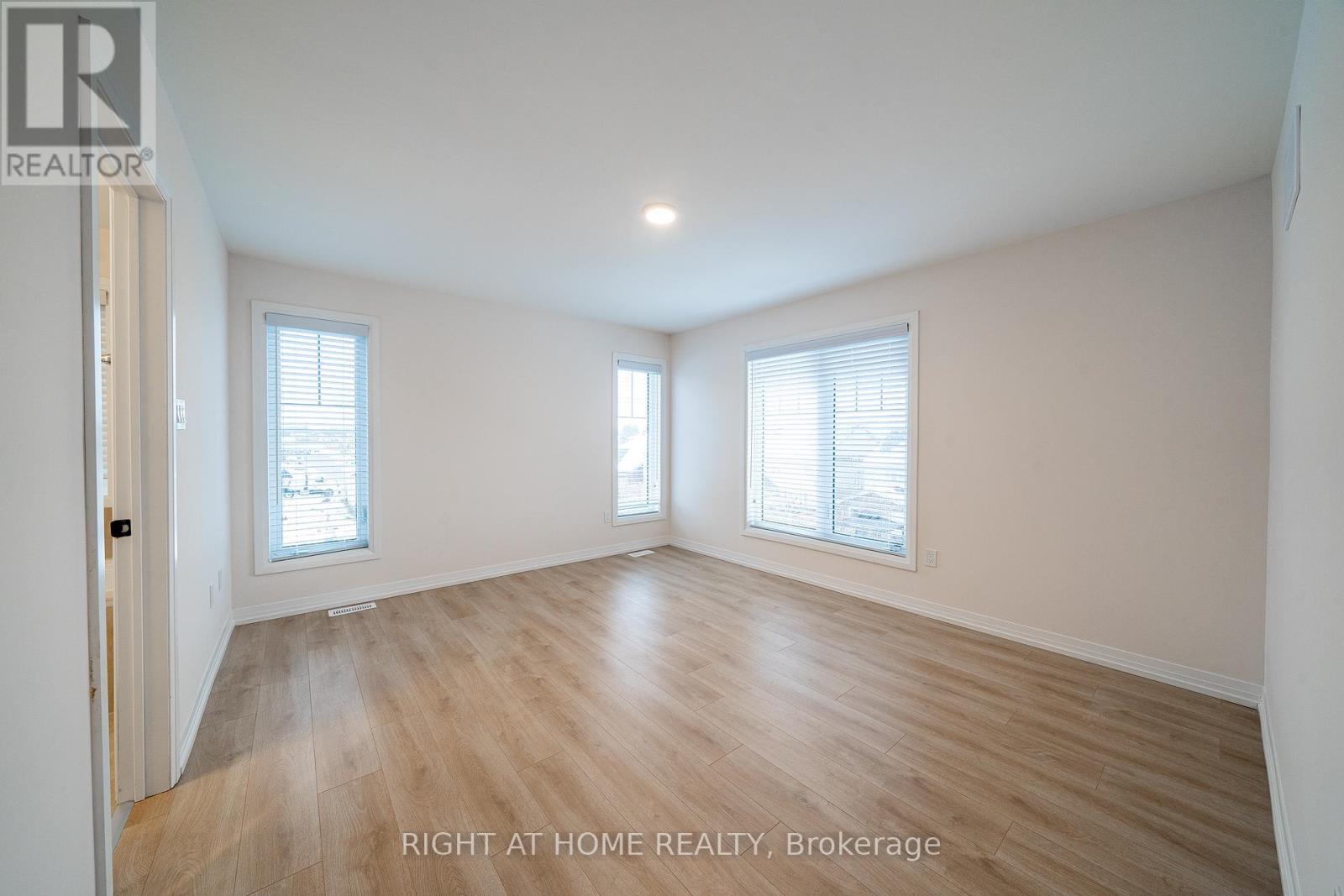 116 Bavin Street, Clarington, Ontario  L1C 7H5 - Photo 25 - E12444063