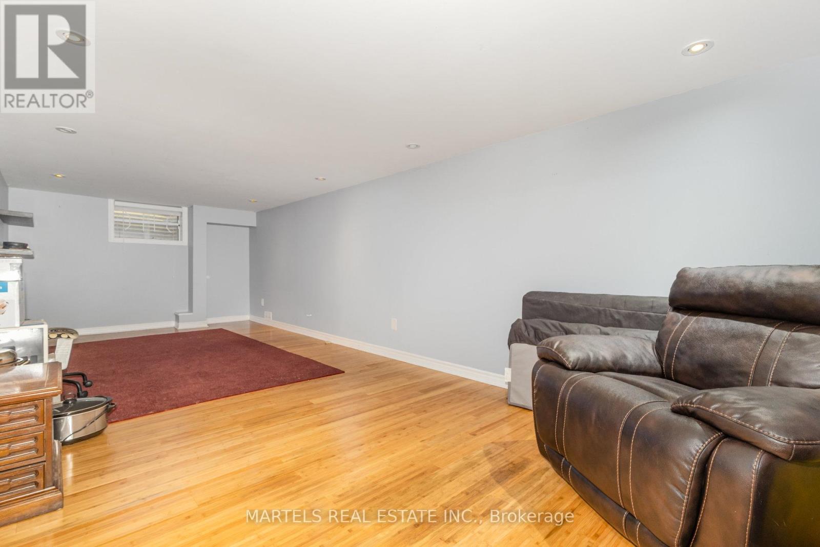 6322 Friar Gate, Ottawa, Ontario  K1C 1B4 - Photo 19 - X12444160