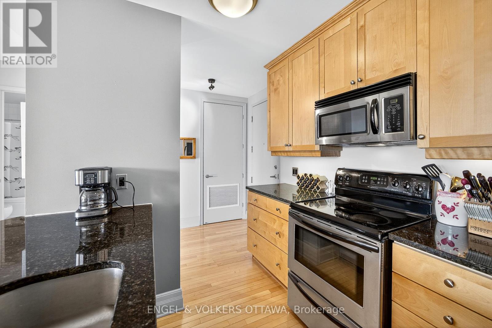 404 - 420 Berkley Avenue, Ottawa, Ontario  K2A 4H5 - Photo 20 - X12444173