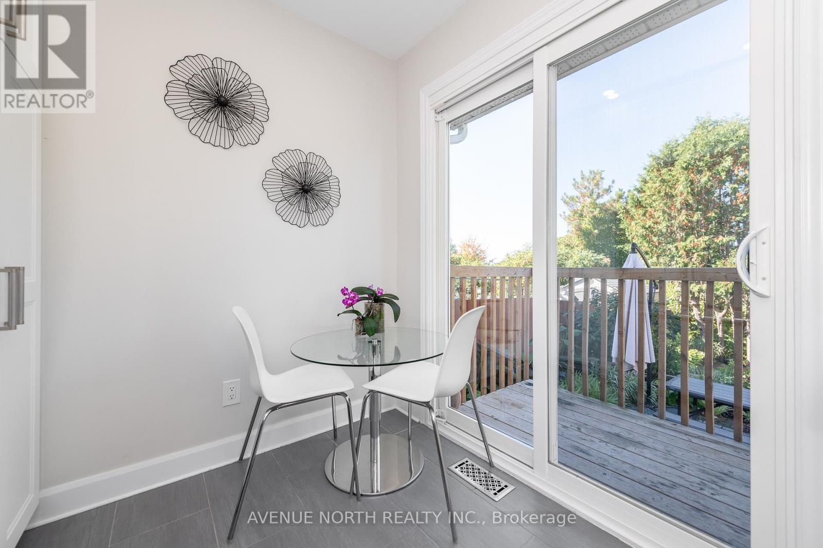 273 Cote-Royale Crescent, Ottawa, Ontario  K1E 3L5 - Photo 16 - X12444176