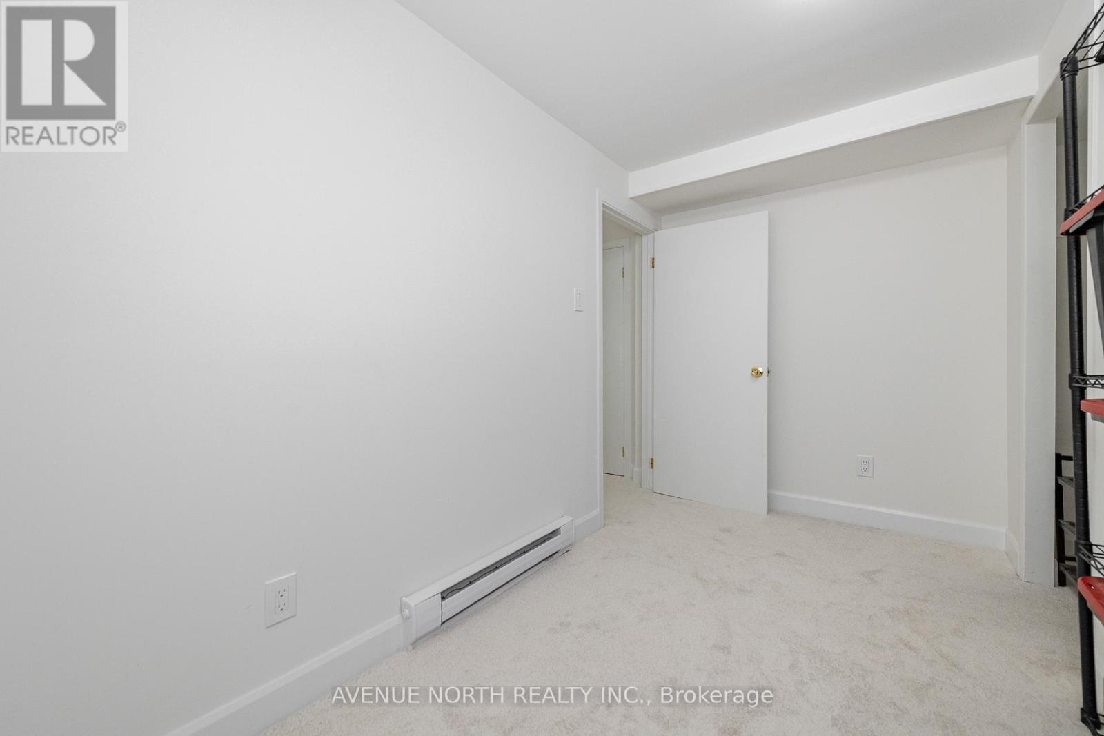 273 Cote-Royale Crescent, Ottawa, Ontario  K1E 3L5 - Photo 43 - X12444176