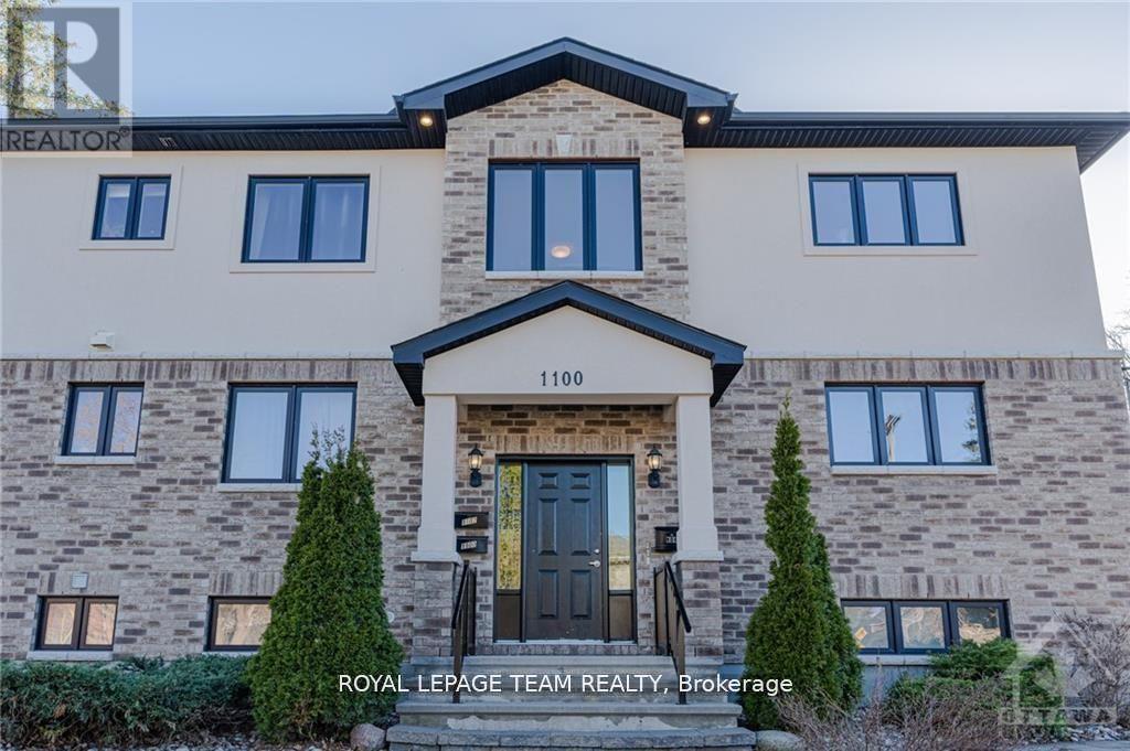 1100 Hollington Street, Ottawa, Ontario  K1Z 8J9 - Photo 1 - X12444189