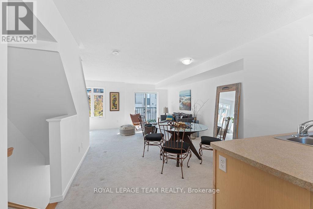 538 Recolte Private, Ottawa, Ontario  K1E 0B4 - Photo 12 - X12444203