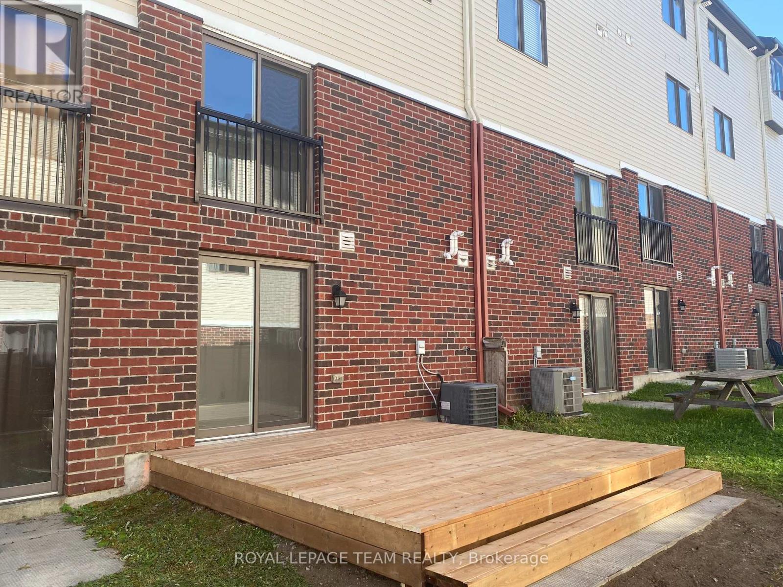 538 Recolte Private, Ottawa, Ontario  K1E 0B4 - Photo 38 - X12444203