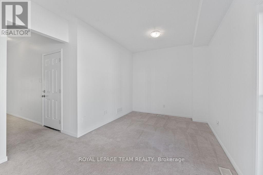 538 Recolte Private, Ottawa, Ontario  K1E 0B4 - Photo 6 - X12444203