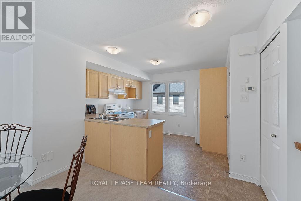 538 Recolte Private, Ottawa, Ontario  K1E 0B4 - Photo 7 - X12444203