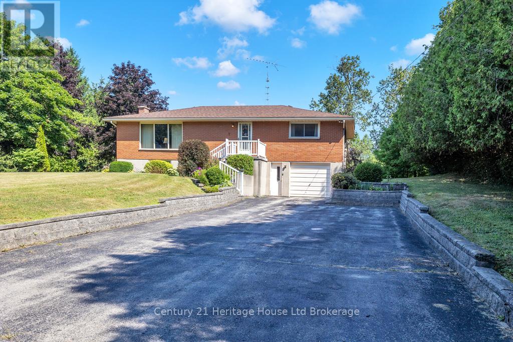 403131 Robinson Road, South-West Oxford, Ontario  N5C 3J7 - Photo 1 - X12444171