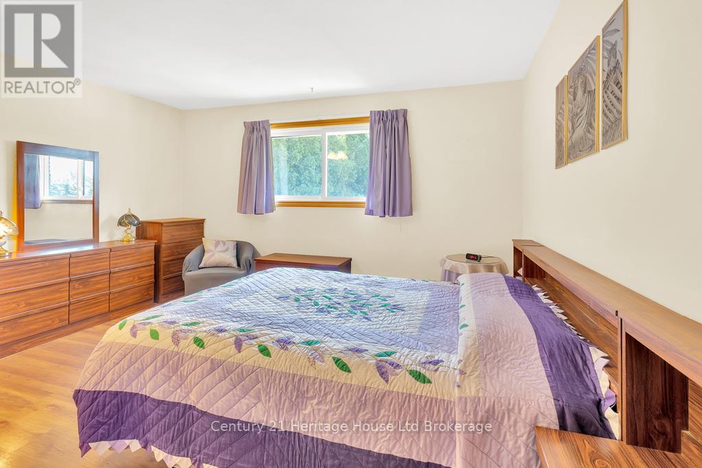 403131 Robinson Road, South-West Oxford, Ontario  N5C 3J7 - Photo 10 - X12444171