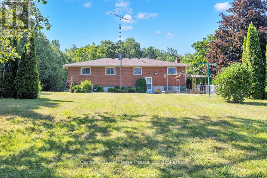 403131 Robinson Road, South-West Oxford, Ontario  N5C 3J7 - Photo 17 - X12444171