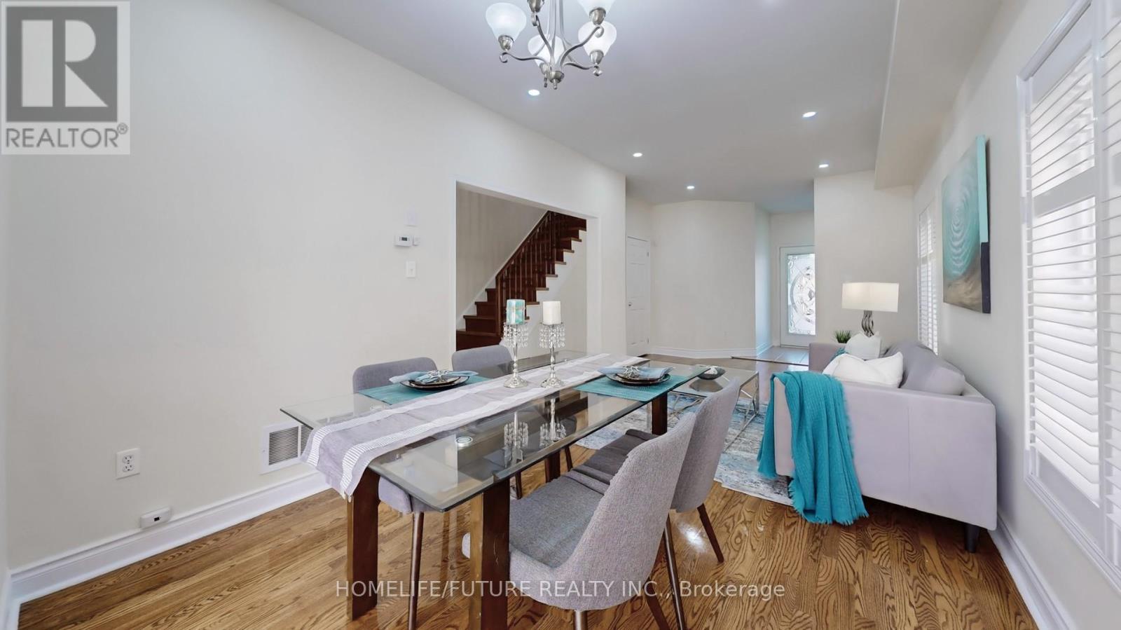 105 Lahore Crescent, Markham (Cedarwood), Ontario  L3S 0A7 - Photo 12 - N12444012