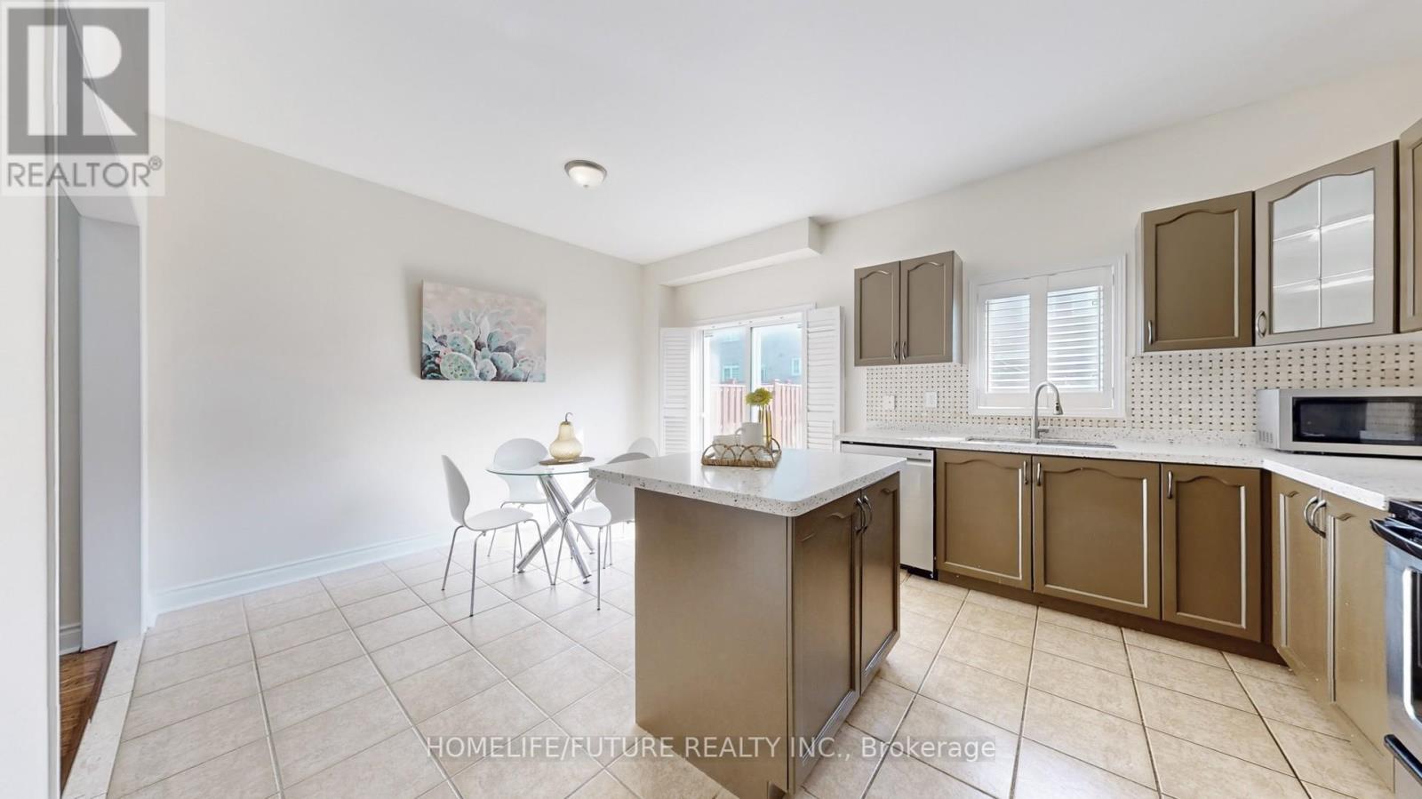 105 Lahore Crescent, Markham (Cedarwood), Ontario  L3S 0A7 - Photo 15 - N12444012