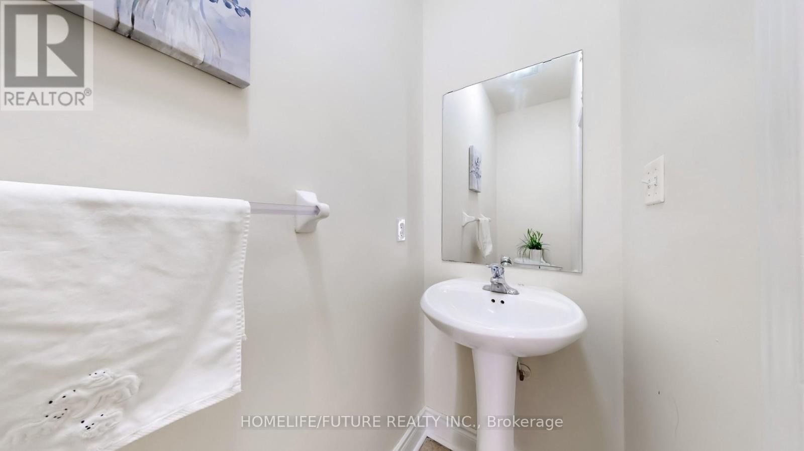 105 Lahore Crescent, Markham (Cedarwood), Ontario  L3S 0A7 - Photo 18 - N12444012