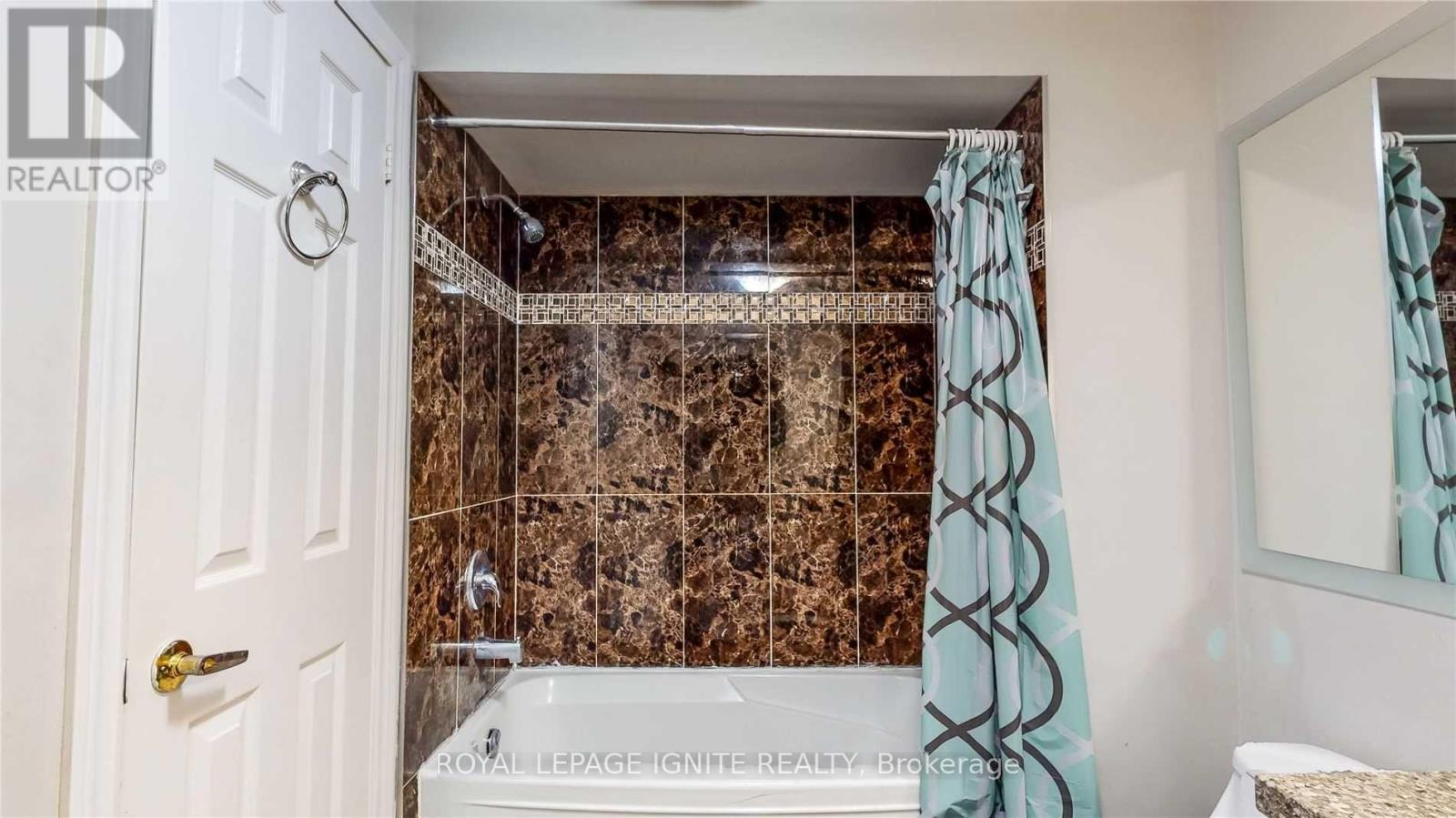 11 James Edward Drive, Markham, Ontario  L3S 1Y9 - Photo 22 - N12444014