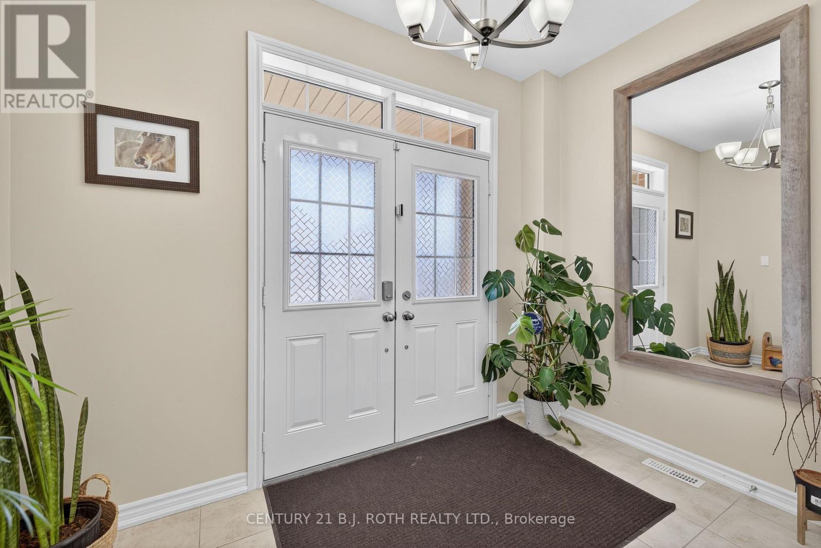 50 Bramsey Street, Georgina (Sutton & Jackson's Point), Ontario  L0E 1R0 - Photo 4 - N12444021
