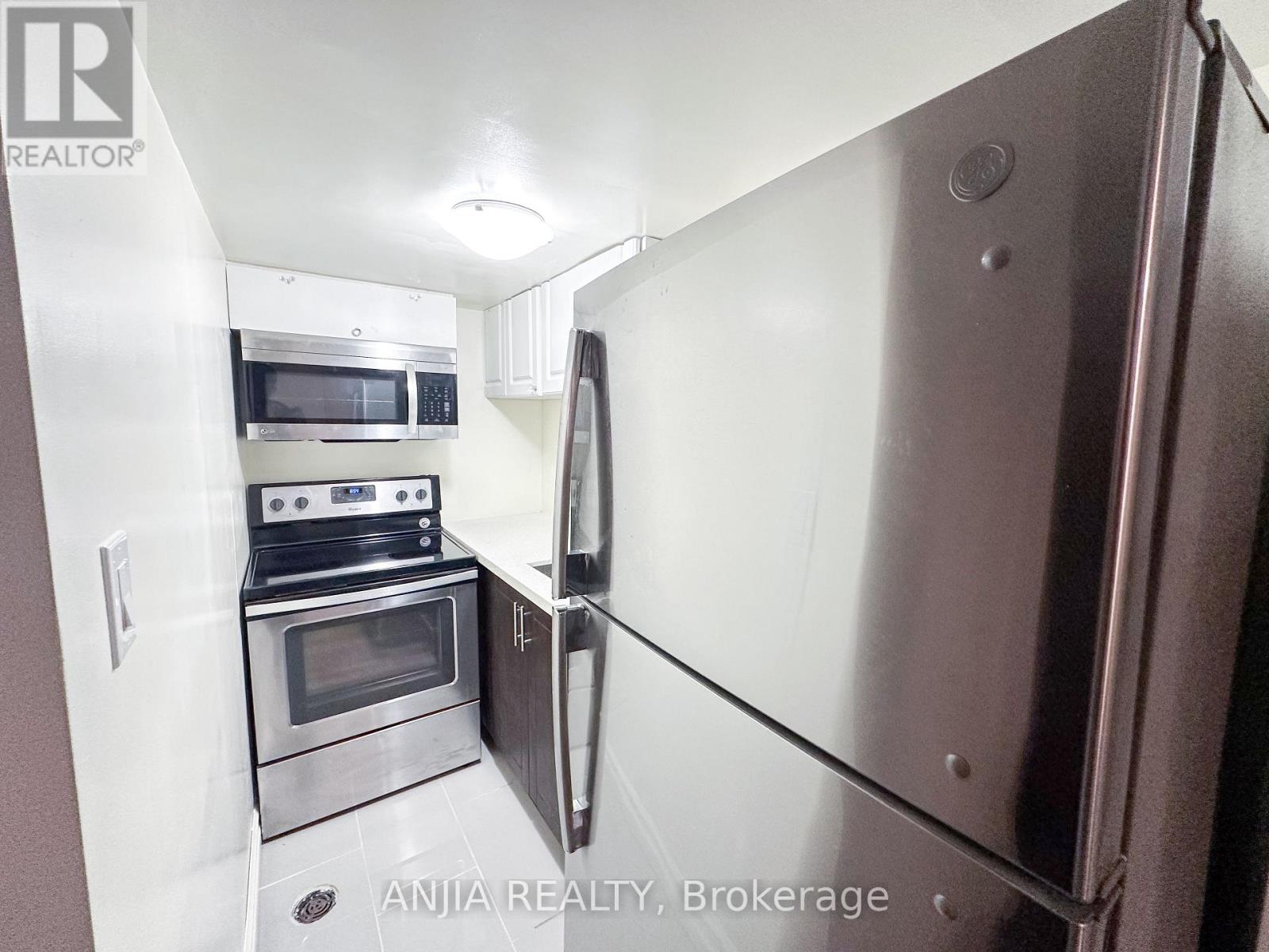 Upper - 18 Balmano Road, Markham, Ontario  L6E 1X4 - Photo 19 - N12444062