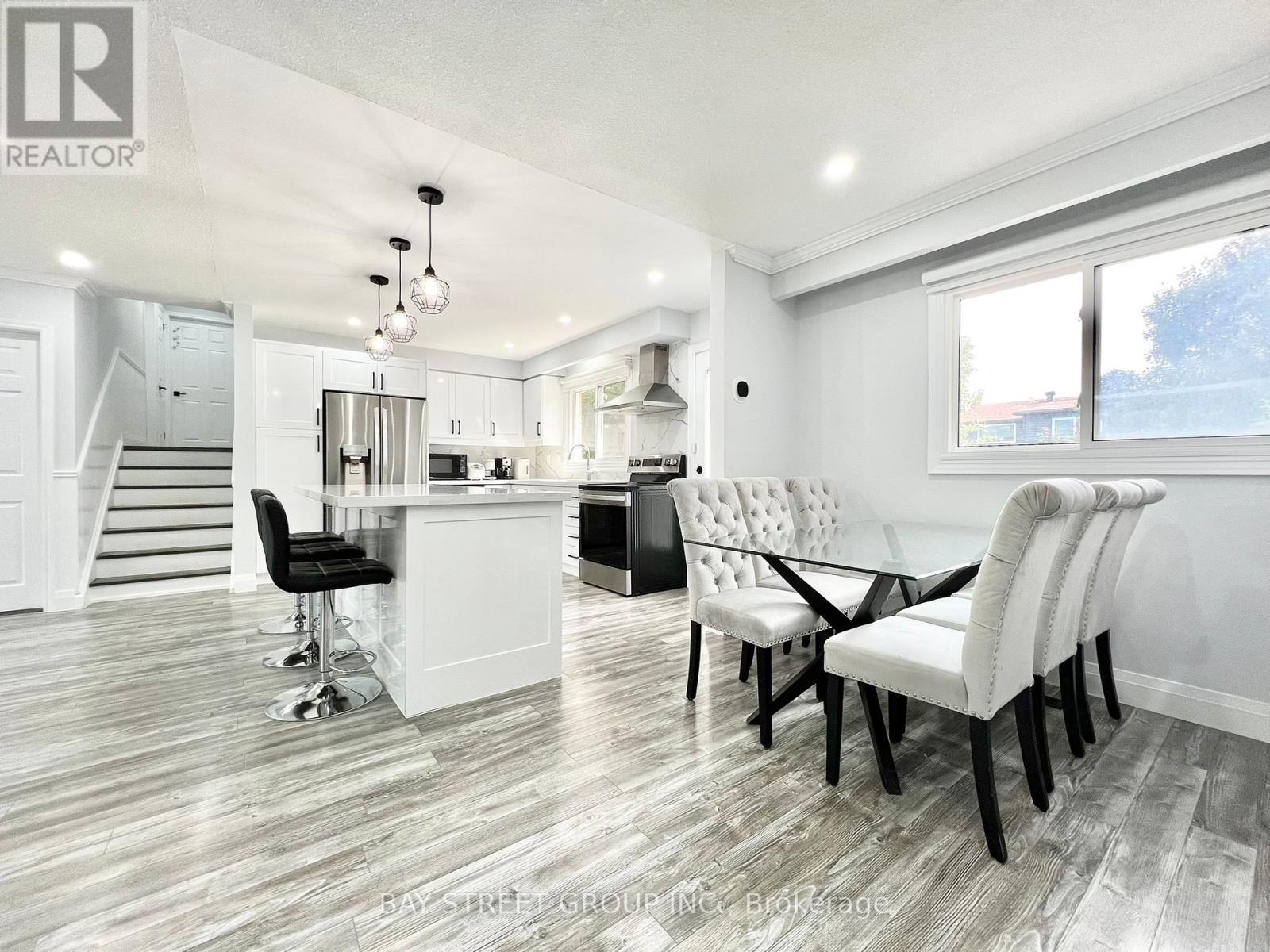 93 Parkway Avenue, Markham (Markham Village), Ontario  L3P 2H1 - Photo 12 - N12444093