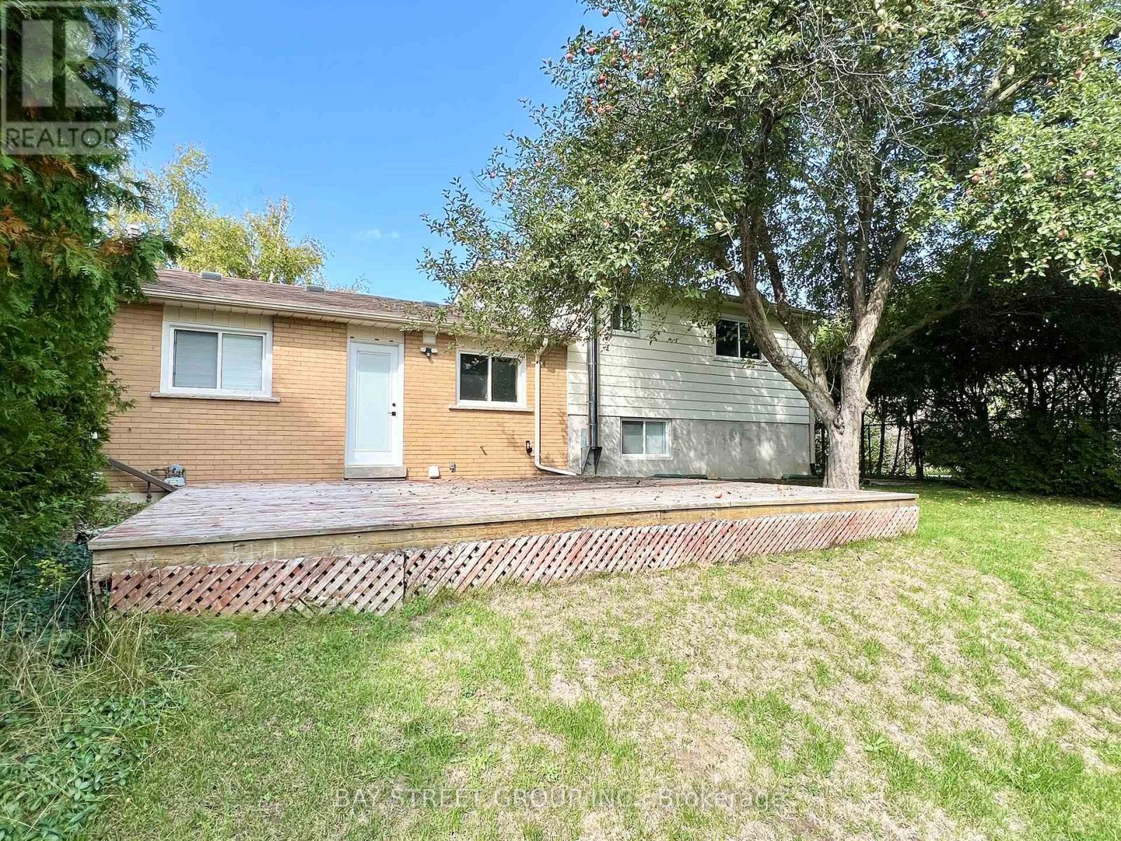 93 Parkway Avenue, Markham (Markham Village), Ontario  L3P 2H1 - Photo 36 - N12444093