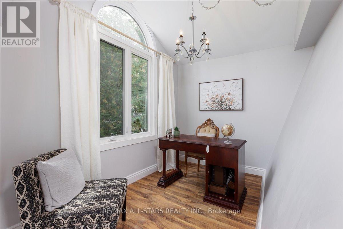 1 Cedarhurst Park, Georgina (Sutton & Jackson's Point), Ontario  L0E 1L0 - Photo 16 - N12444120