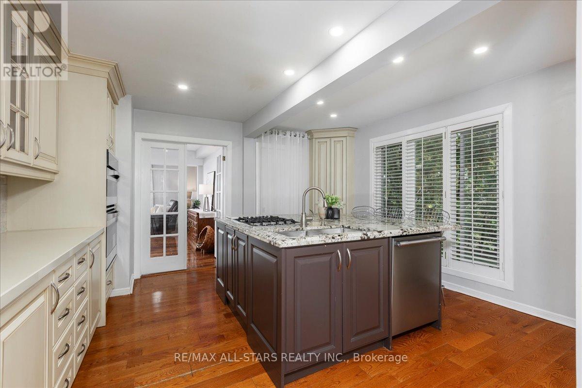1 Cedarhurst Park, Georgina (Sutton & Jackson's Point), Ontario  L0E 1L0 - Photo 44 - N12444120