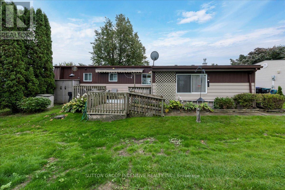 28 Linden Lane, Innisfil, Ontario  L9S 1N8 - Photo 19 - N12444135