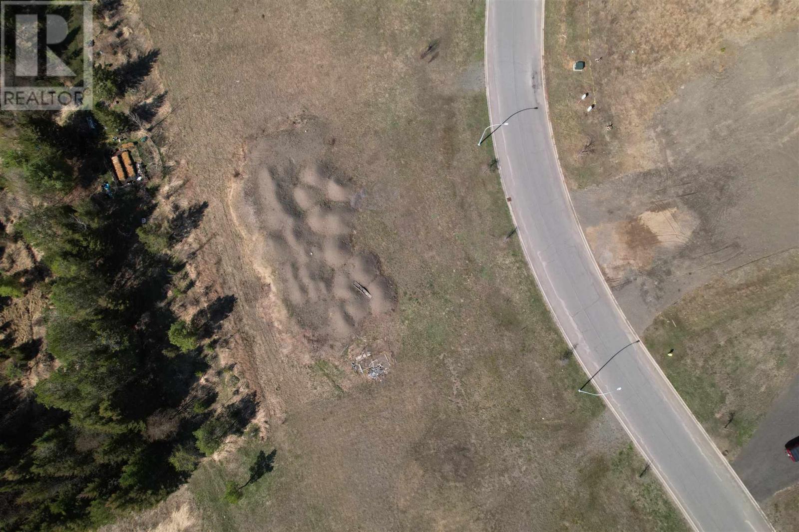 2015 Foothill Dr, Thunder Bay, Ontario  P7J 0L1 - Photo 3 - TB253143