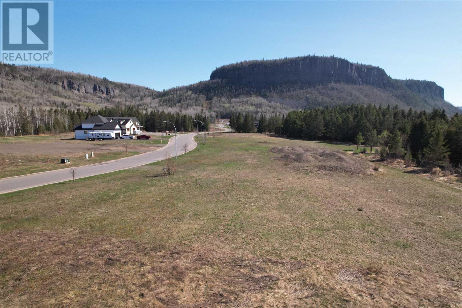 2015 Foothill Dr, Thunder Bay, Ontario  P7J 0L1 - Photo 6 - TB253143
