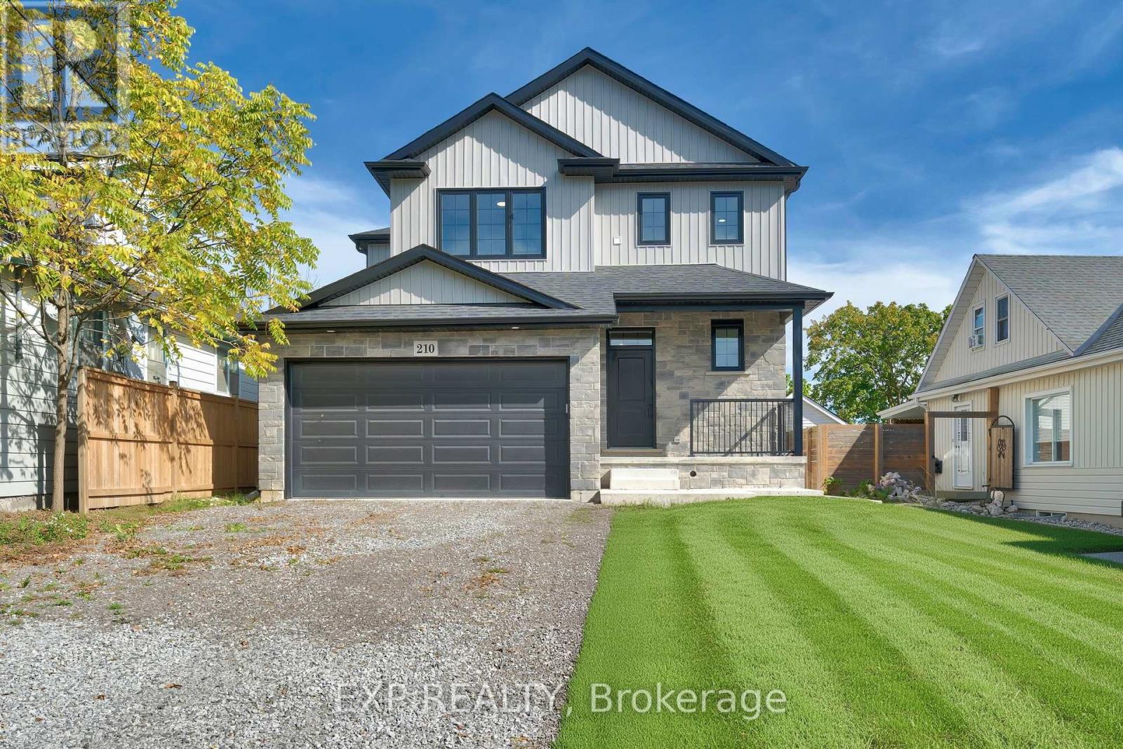 210 Morton Street, Thorold (Allanburg/thorold South), Ontario  L2V 1C7 - Photo 1 - X12444205