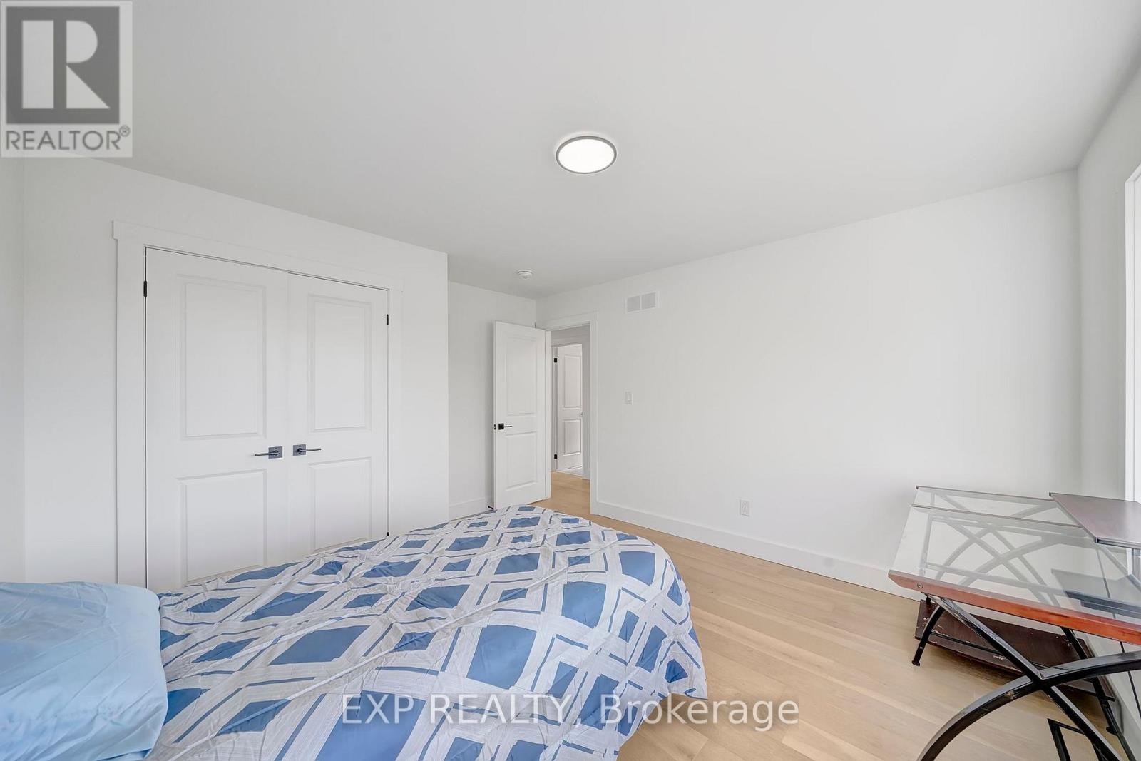 210 Morton Street, Thorold (Allanburg/thorold South), Ontario  L2V 1C7 - Photo 23 - X12444205